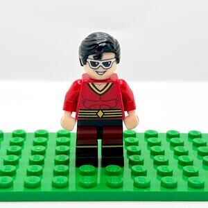 Lego Plastic Man 5004081 Polybag DC Super Heroes Minifigure Authentic EUC